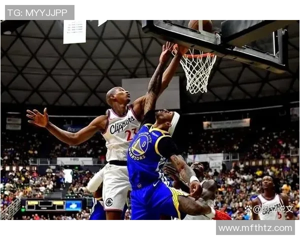 2013年火箭队与勇士队激战回顾精彩瞬间与经典对决分析